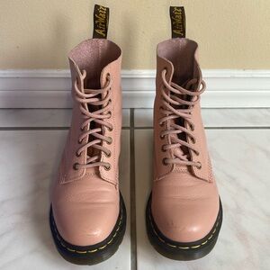 1460 pascal Virginia Dr. martens peach
